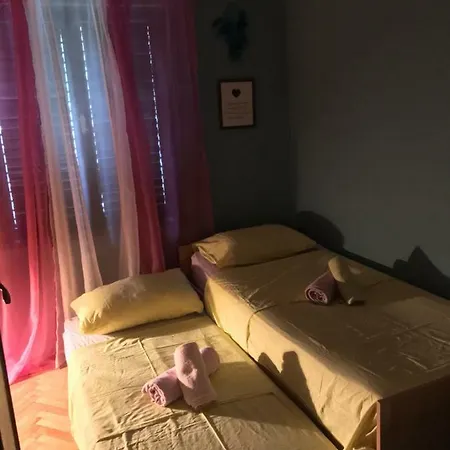 House For Rent Anka Guest house 2*